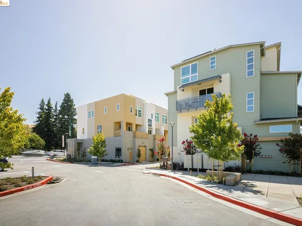 27267 Lumina #10, Hayward, CA 94541