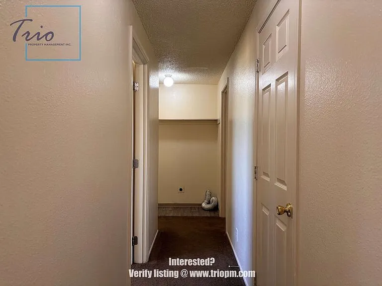 492 Macy St — Photo 7