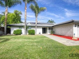 408 Carr St, Bakersfield, CA 93309
