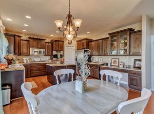 251 W Greenbelt Cir, Kaysville, UT 84037
