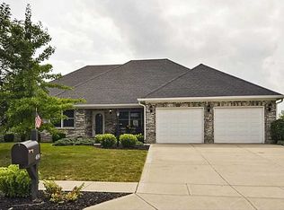 404 Sapphire Dr, Carmel, IN 46032