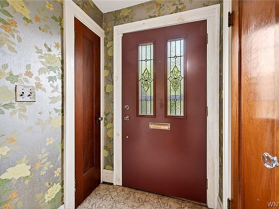 2nd image of 20 Arundel Rd