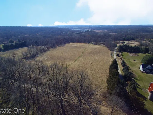 Rattalee Lake Rd, Davisburg, MI 48350