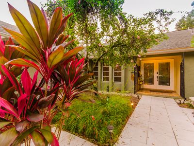 1264 Cypress Woods Dr, Naples, FL, 34103