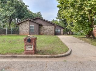 3004 Marla Ln, Edmond, OK 73034