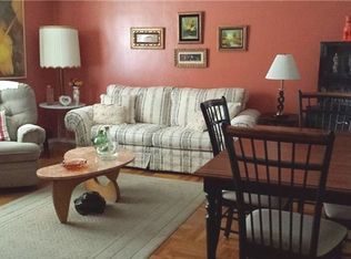 209-10 41 Ave, Bayside, NY 11361
