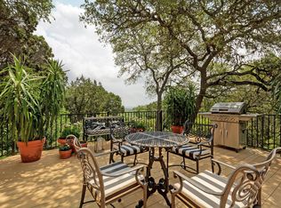 118 Bluff Park Cir, West Lake Hills, TX 78746