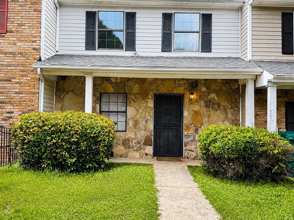 1st image of 1498 Springleaf Cir SE