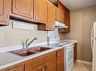 117 S Elder Ln #10, Decatur, IL 62522