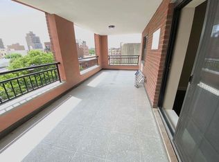 26-26 18th St #4M, Astoria, NY