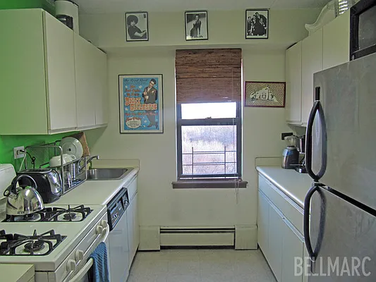 Sold by Bellmarc Realty | media 13