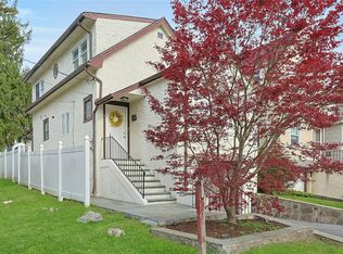 4 Rosedale Ave, New Rochelle, NY 10801