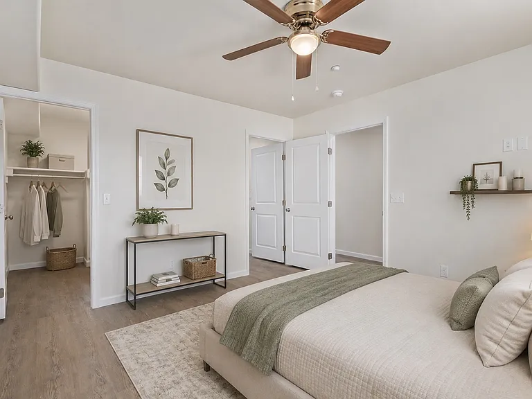 Myrtle Townhomes — Photo 10