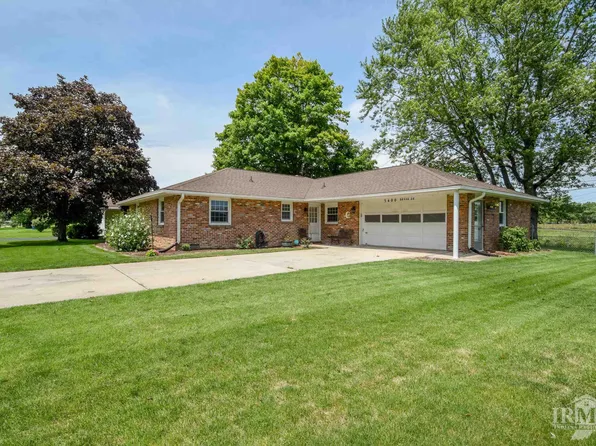 3400 W Brook Dr, Muncie, IN 47304