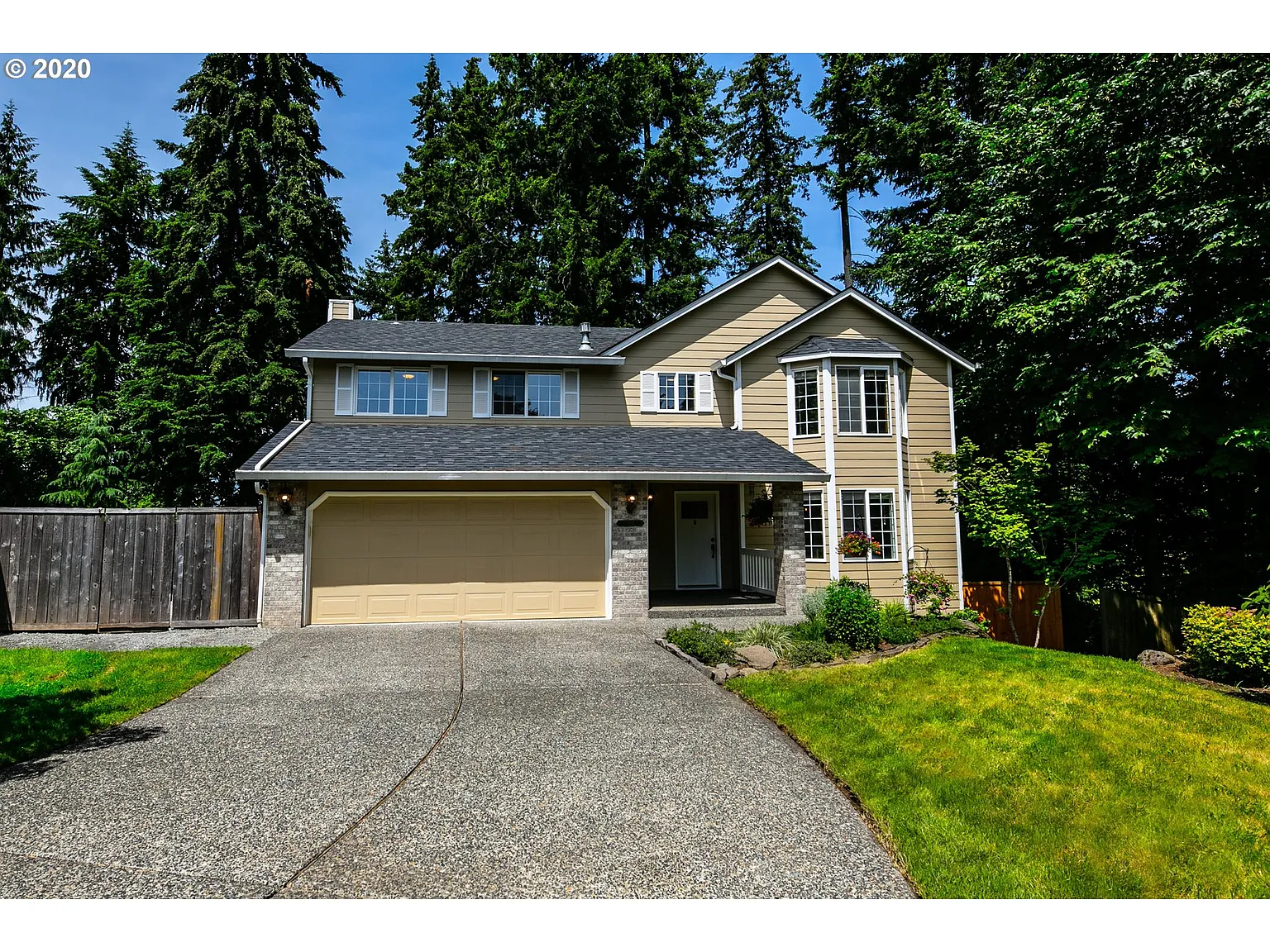 2117 NE 151st Ct photo 1