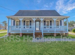 17838 Willowynde Rd, Chester, VA 23836