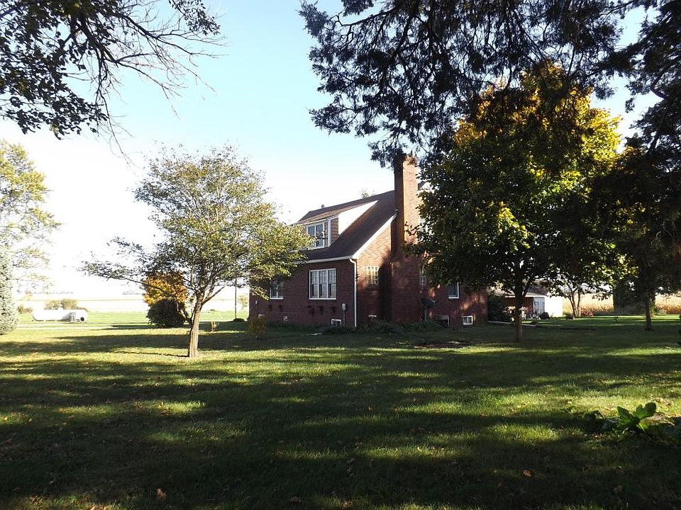 2nd image of 520 260th St