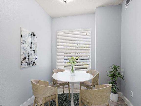 4th image of 6600 Huntington Lakes Cir APT 101