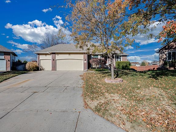 2nd image of 11838 W Neville Ct