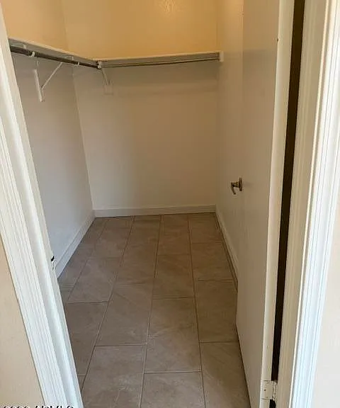 1006 S Slater Cir — Photo 10