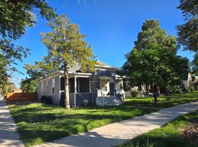 713 N Pennsylvania Ave, Roswell, NM