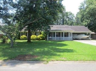 17 Gray Rock Dr NW, Rome, GA 30165