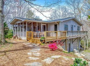 11 Marilyn Charles Rdg, Fairview, NC 28730
