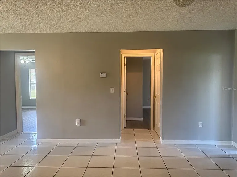 627 Bittern Ct #B — Photo 17