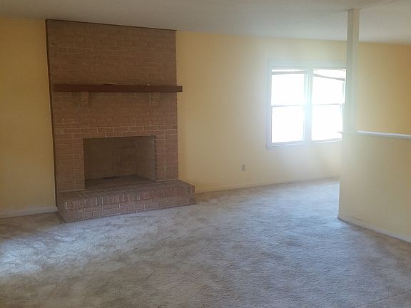 3rd image of 2093 Loblolly Ln