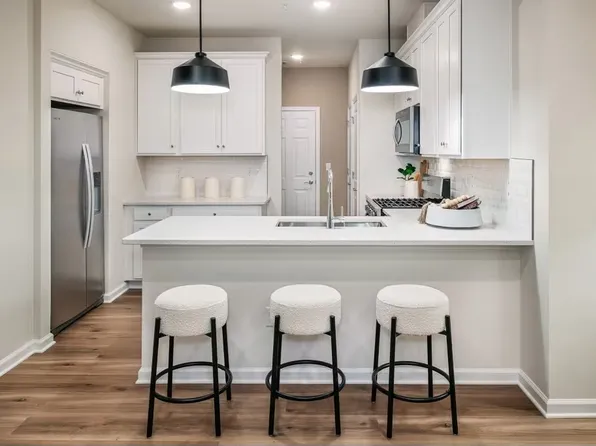 400 Willow Ave #409, Kearny, NJ 07032