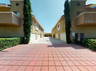 2532 Huntington Dr APT 204, Duarte, CA 91010