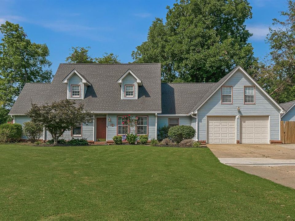 1st image of 1099 Golf Links Dr