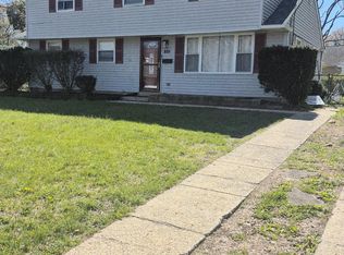 801 N New St, Clayton, NJ 08312