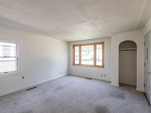 3rd image of 1814 19th STREET S S