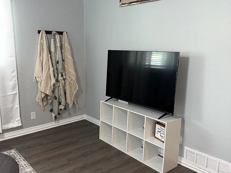 1043 Blaylock Cir S — Photo 3
