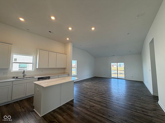 2nd image of 8202 Bearberry Ln