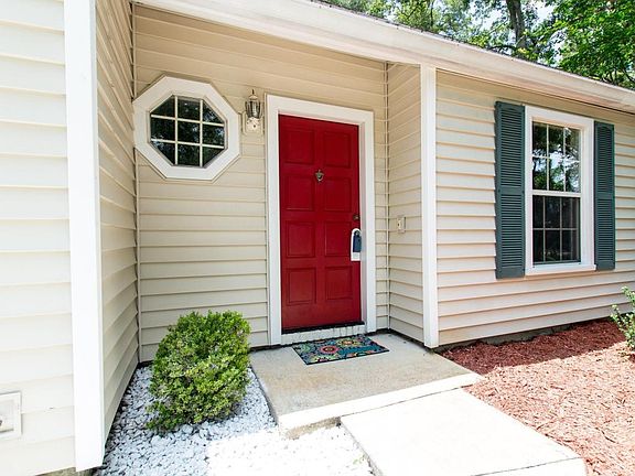 2nd image of 4860 Northford Pl W