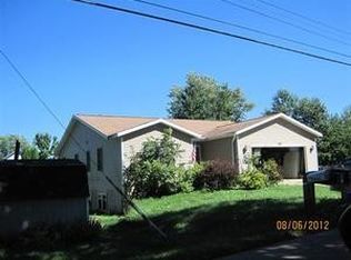 19664 Maple Ave, Conklin, MI 49403