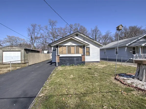 2504 E Division St, Decatur, IL 62526