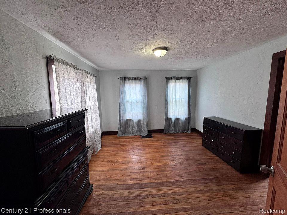 2021 W Rose Center Rd, photo 22