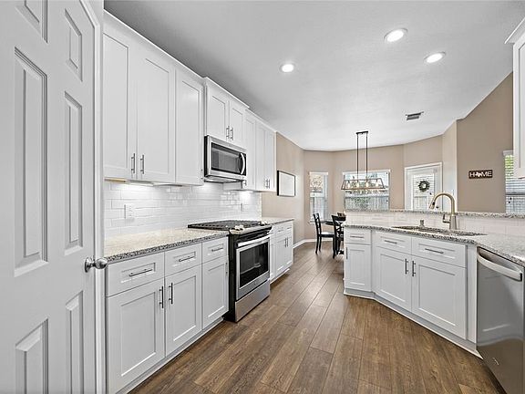 5th image of 4210 Thickey Pines Ct