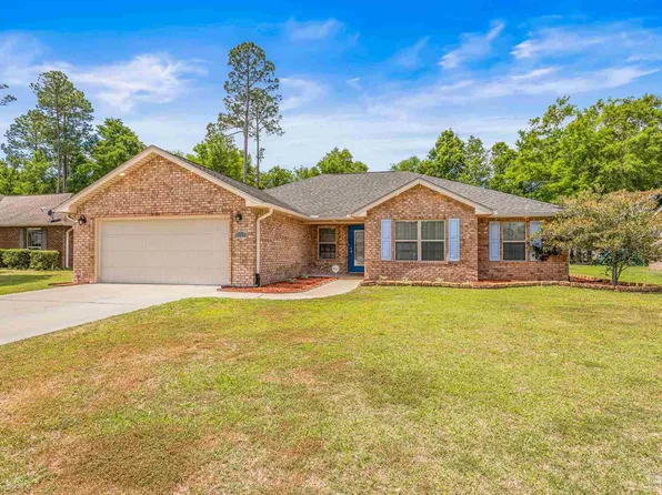6161 Autumn Pines Cir, Pace, FL 32571