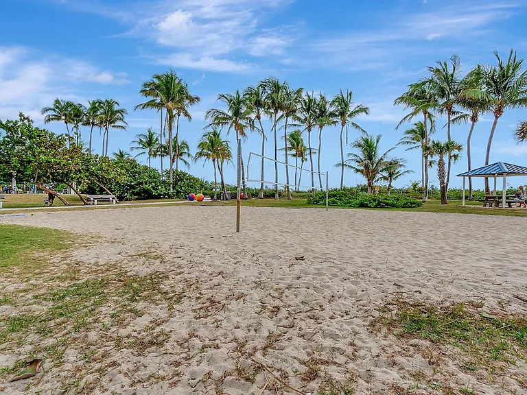 1913 S Ocean Dr #207 — Photo 39