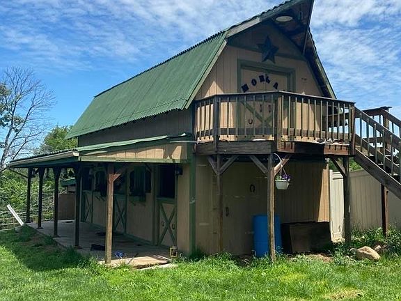 2nd image of 902 Township Road 378