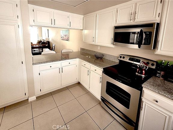 3rd image of 24 Granada Dr