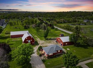 1895 33rd Ave SW, Cedar Rapids, IA 52404