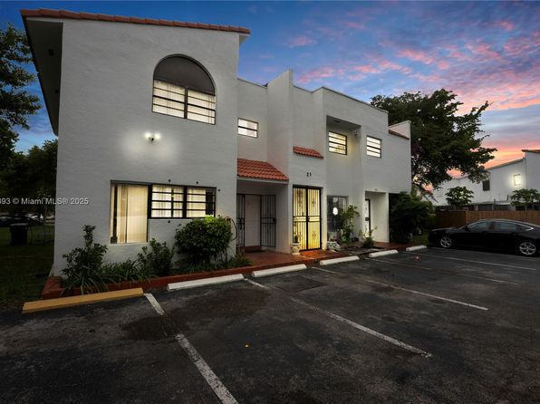 221 NW 109th Ave APT 3, Miami, FL 33172