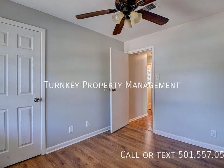 7 Fairbrook Dr — Photo 23