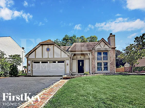 2615 Moss Ln, Aurora, IL 60504
