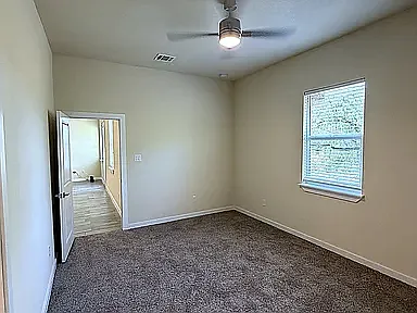 3 bed, 1613 sqft, $1,500 — Photo 3